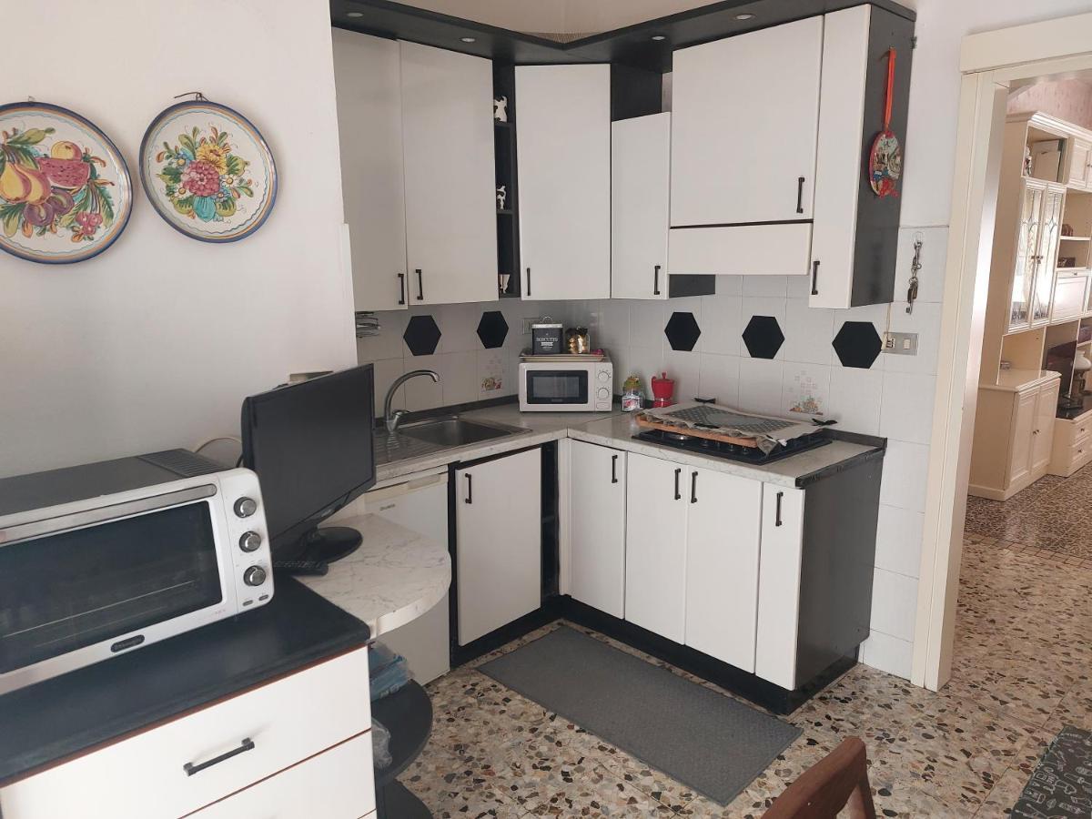 Appartamento La Fortezza Livorno Exterior foto
